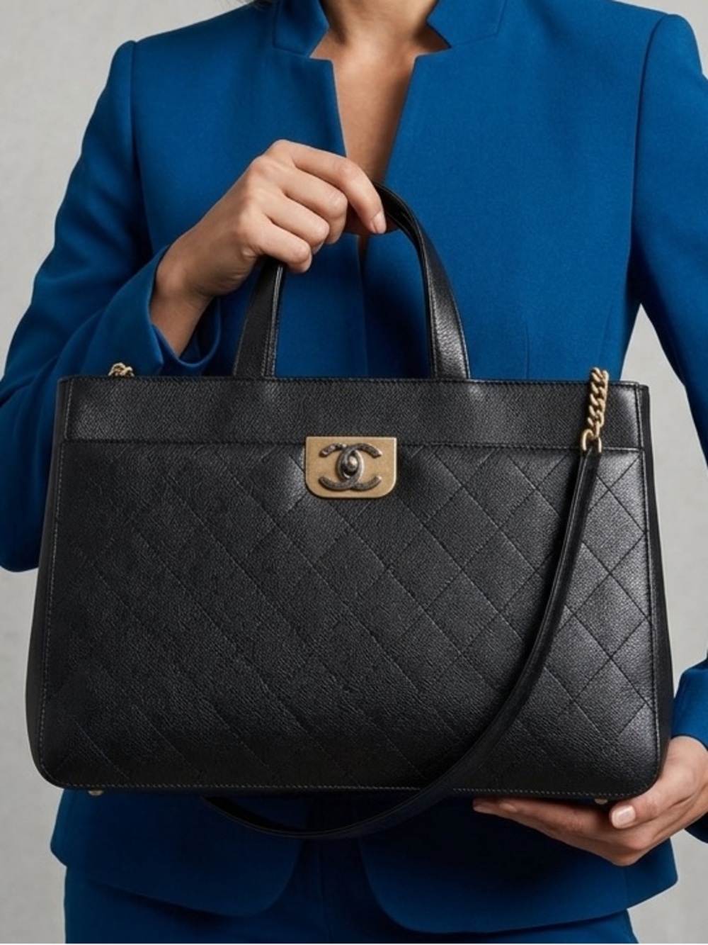 CHANEL Italy Leather Executive Tote Bag